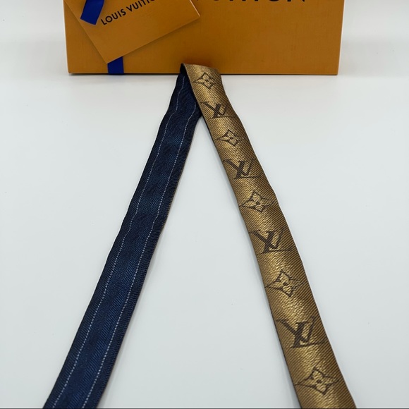 Louis Vuitton 3D Stripes Bandeau Twilly Scarf Wrap - Picture 3 of 16